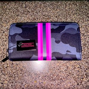 Haute Shore Wallet